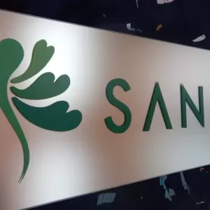 ガラスミラーサインのサムネイル